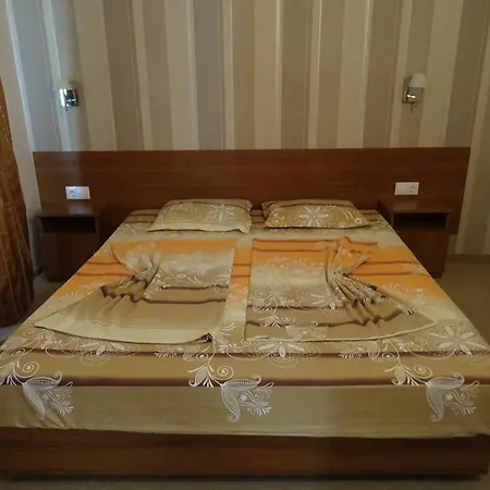 Guest house Perun House 2*